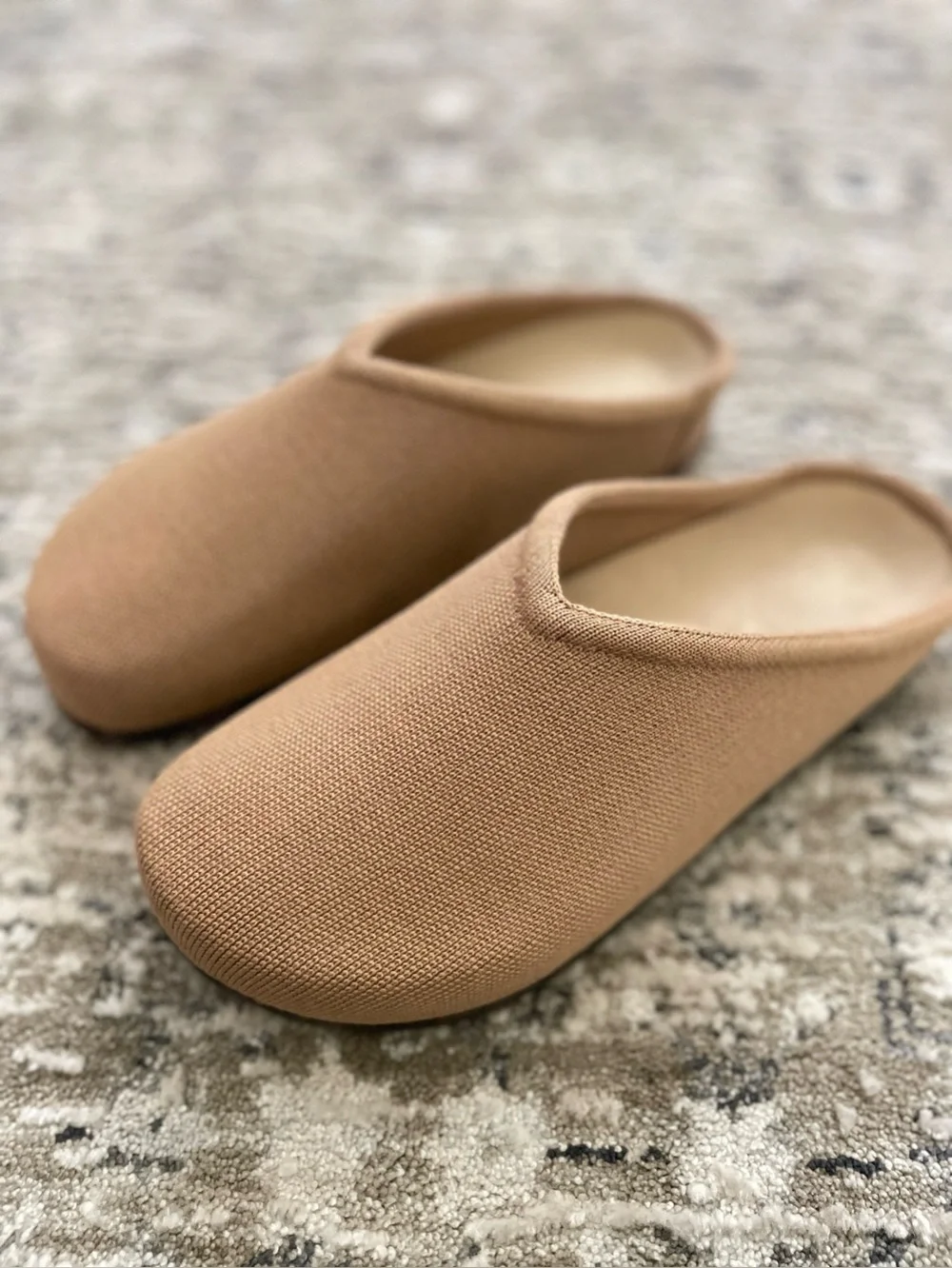 Rothy's The Casual Clog Butternut Size 10 Merino Wool Tan Beige - Picture 1 of 6